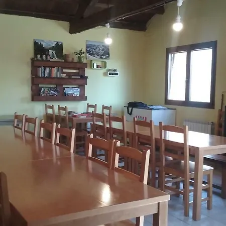Hostal De