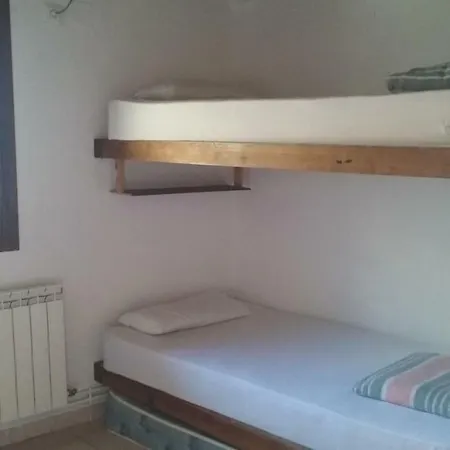 Hostal De